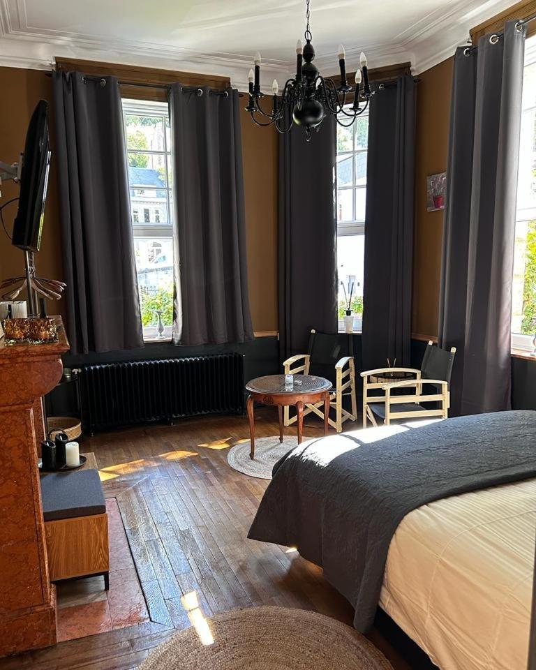 Hotel Monsieur Michel Dinant Exteriér fotografie